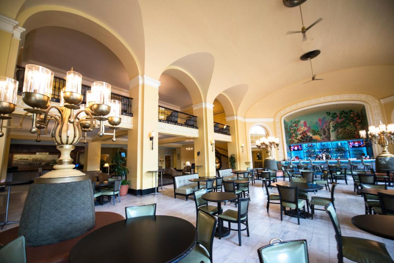 Arlington Resort Hotel & Spa Hot Springs Exterior photo